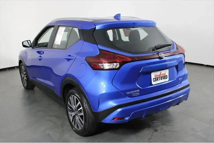 $14462 : Nissan Kicks 2022 SV 4dr Cro image 4