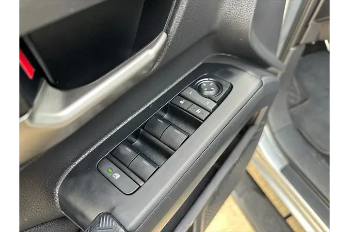 $35490 : Toyota Tacoma 2024 4x2 TRD S image 9