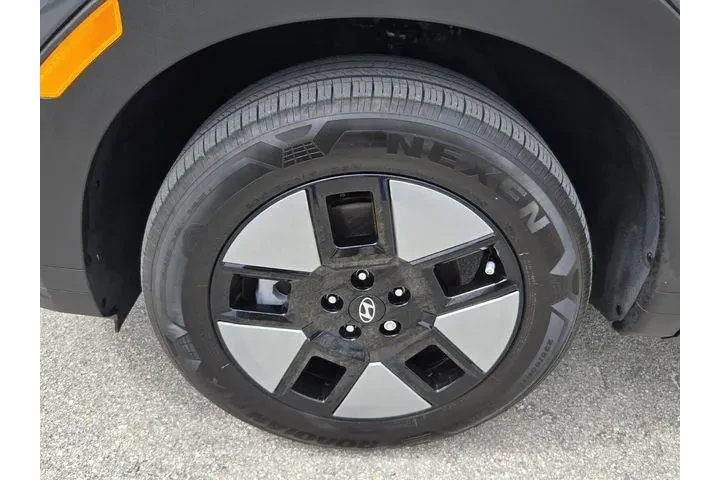 $32945 : Hyundai SANTA FE Hybrid 2025 image 9