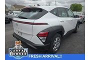 $19650 : Hyundai KONA 2024 SE 4dr Cro thumbnail