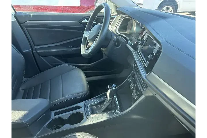 $17998 : Volkswagen Jetta 2024 SE 4dr image 7