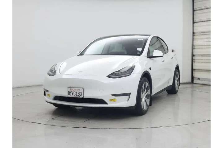$27998 : Tesla Model Y 2021 AWD Long image 4