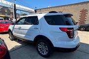 $9495 : 2015 Explorer XLT 4WD thumbnail