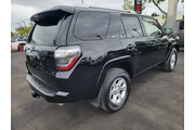 2017 Toyota 4Runner SR5 Sport thumbnail