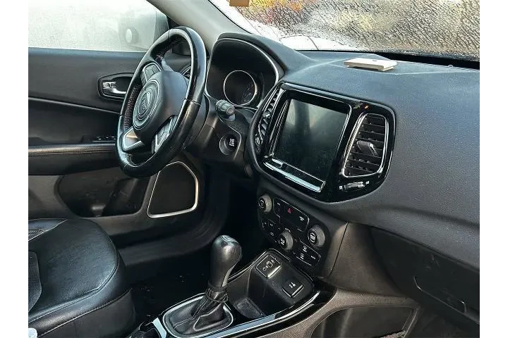 $13994 : Jeep Compass 2019 Limited 4d image 4