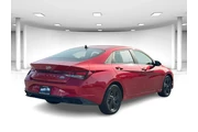 $17499 : Hyundai ELANTRA 2022 SEL 4dr thumbnail