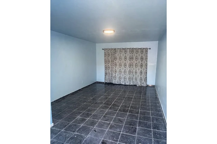 $3200 : Departamento de 3 Recamaras image 2