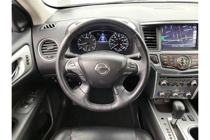 $15998 : Nissan Pathfinder 2018 SL 4d image 10