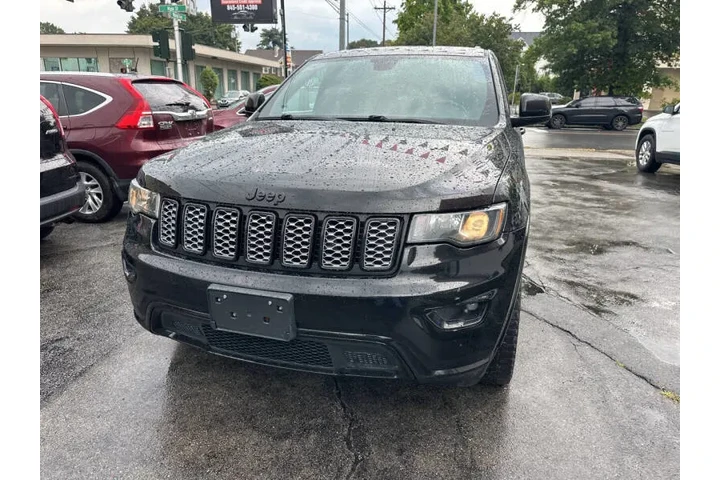 $15995 : 2018 Grand Cherokee Altitude image 1