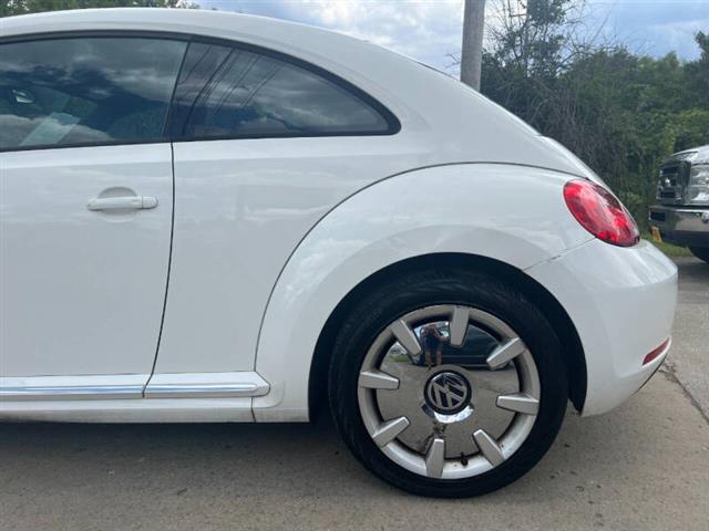 $5295 : 2012 Beetle 2.5L PZEV image 10