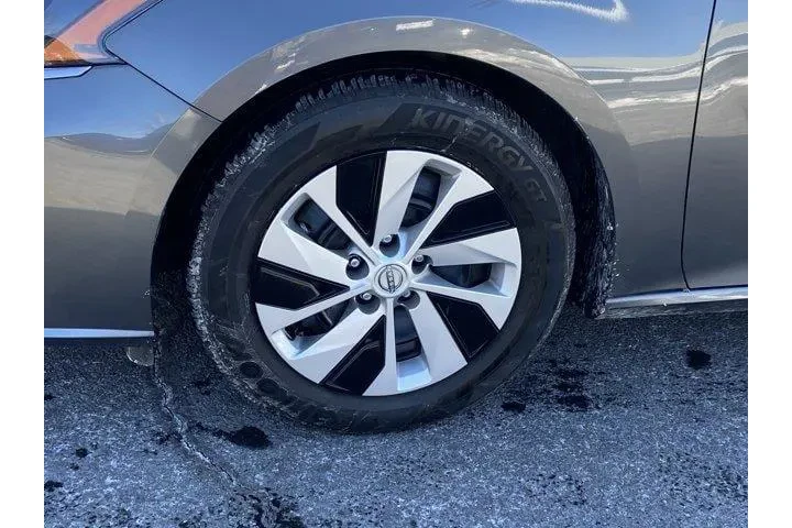 $18700 : Nissan Altima 2025 2.5 S 4dr image 8