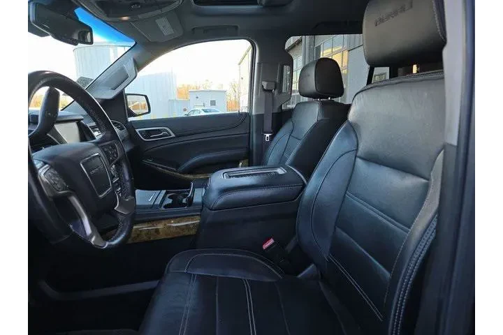 $24492 : GMC Yukon 2017 4x4 Denali 4d image 5