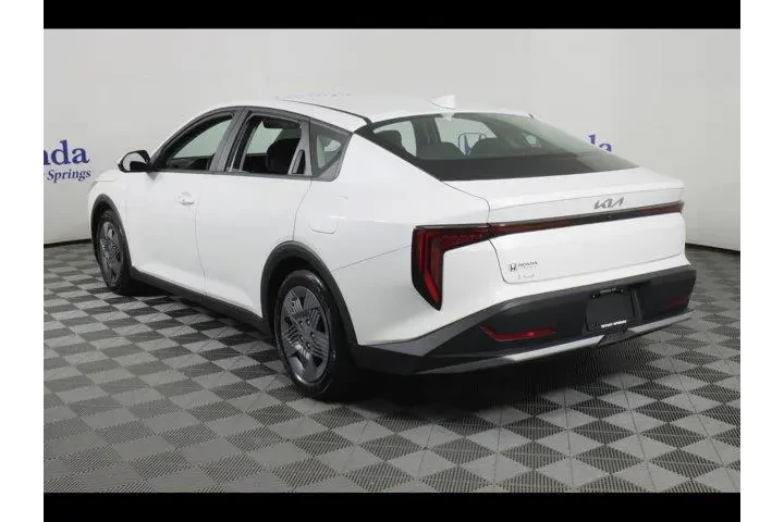 $22875 : Kia K4 2025 LX 4dr Sedan image 5