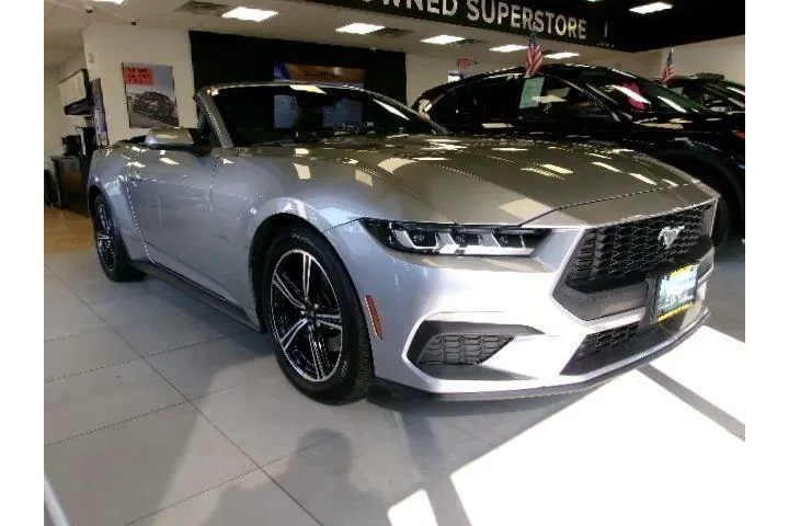 $37295 : Ford Mustang 2025 EcoBoost 2 image 2