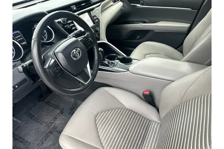 $18990 : Toyota Camry 2018 LE 4dr Sed image 9