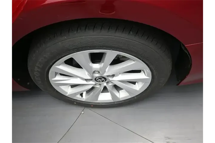 $17851 : Toyota Camry 2022 LE 4dr Sed image 8