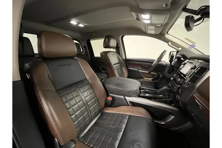 $23941 : Nissan Titan 2017 4x4 Platin image 9