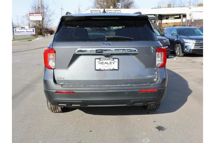$31866 : Ford Explorer 2022 AWD XLT 4 image 6