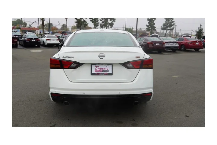 $19800 : 2024 Altima 2.5 SR image 7