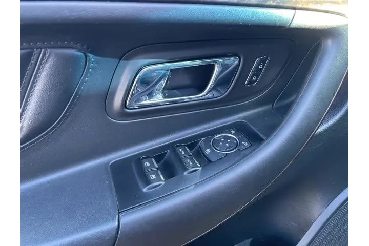 Ford Taurus 2015 Limited 4dr image 5