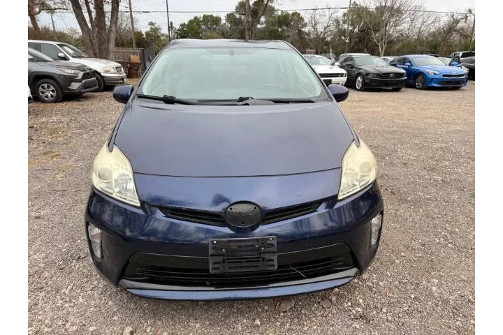 $7995 : 2015 Prius image 2