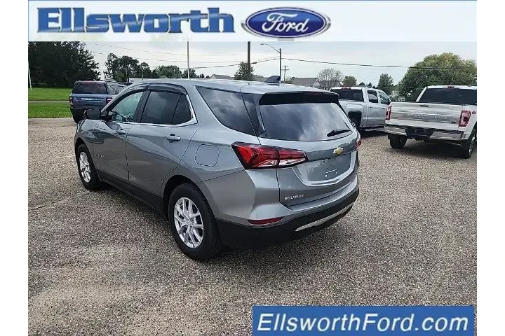 $25699 : Chevrolet Equinox 2023 4x4 L image 5