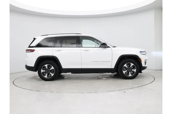 $30998 : Jeep Grand Cherokee 2023 4x4 image 7