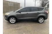 $6495 : 2017 Escape SE thumbnail