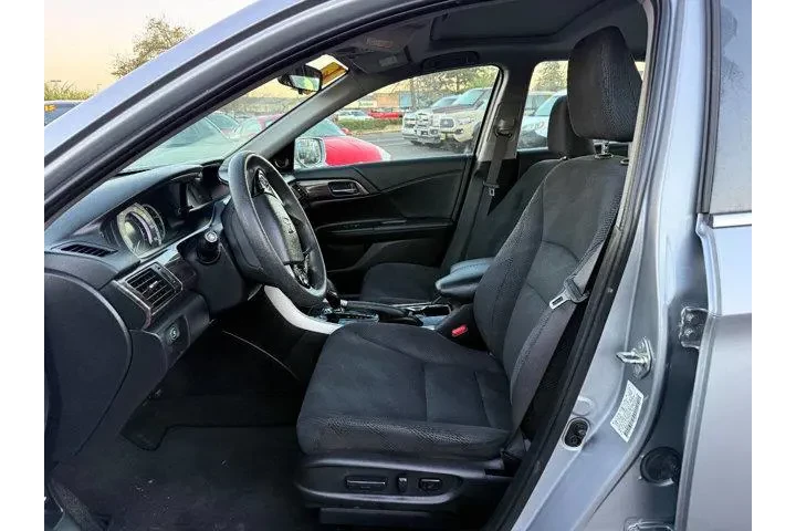 $19760 : Honda Accord 2017 EX 4dr Sed image 10