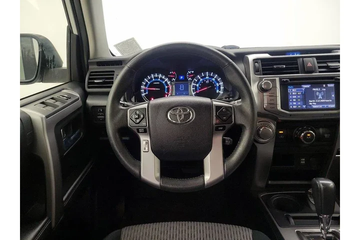 $32998 : Toyota 4Runner 2017 4x4 SR5 image 10