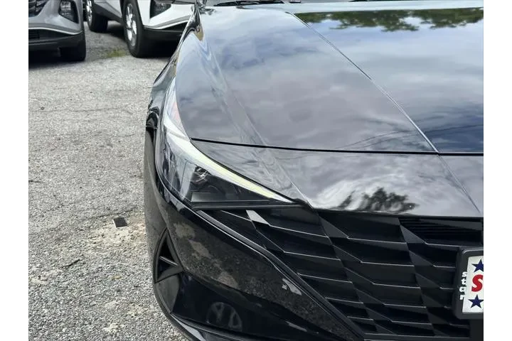 $18599 : Hyundai ELANTRA 2023 SEL 4dr image 8