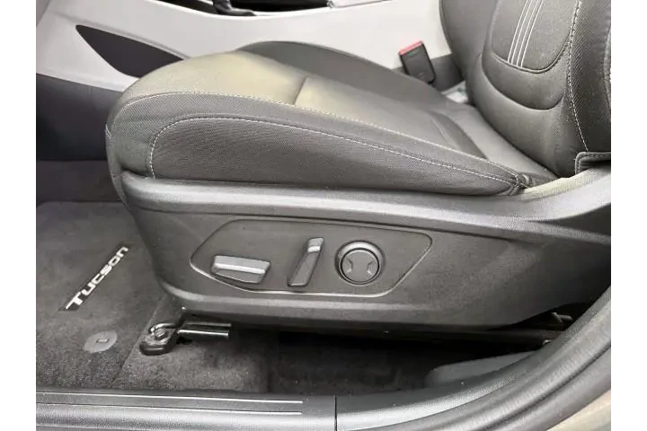 $23888 : Hyundai TUCSON 2023 AWD SEL image 10
