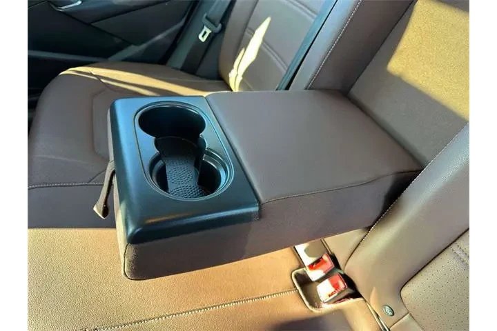 $18959 : Volkswagen Passat 2022 SE 4d image 10