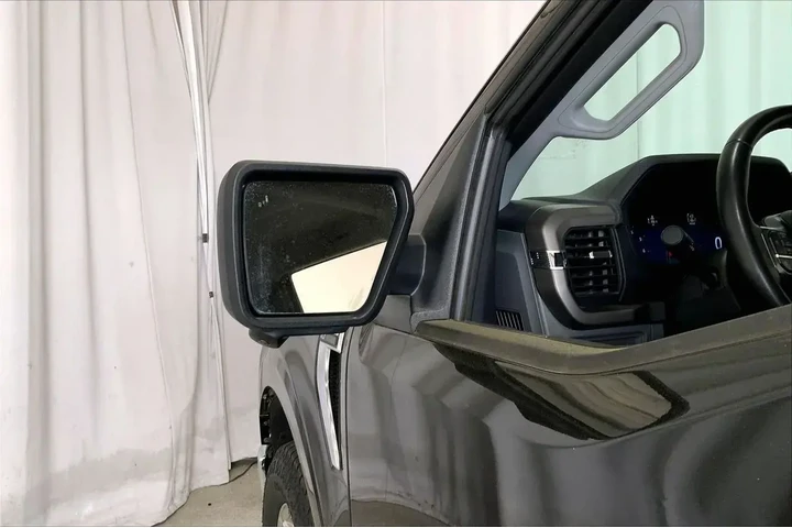 $36229 : Ford F-150 2024 4x4 XLT 4dr image 10