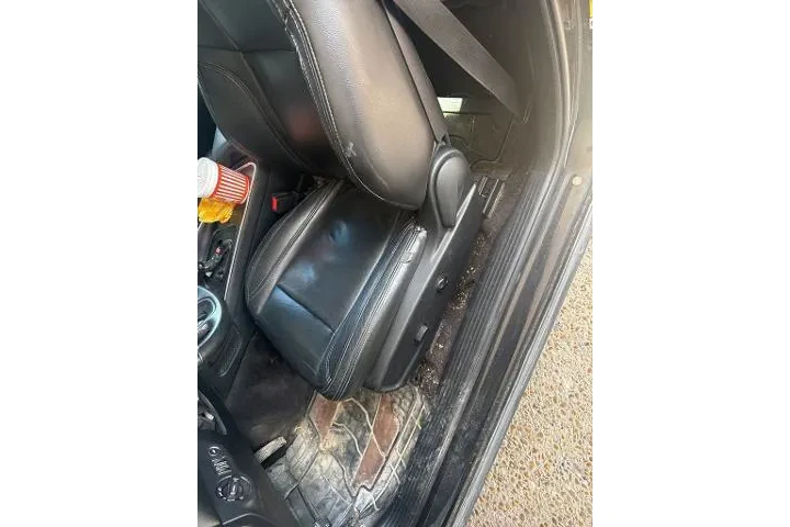 $15623 : Dodge Challenger 2018 SXT 2d image 7