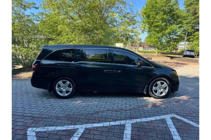 $5500 : 2012 Odyssey Touring image 7