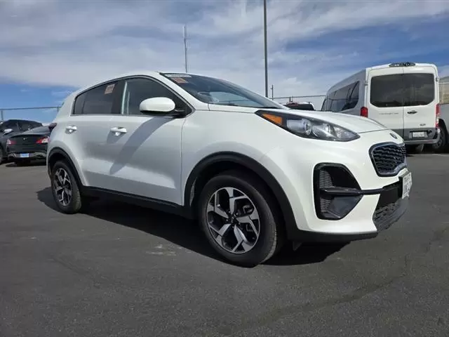 $16901 : Pre-Owned 2021 SPORTAGE LX image 1