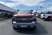 $40299 : 2019 Silverado 1500 4WD Crew thumbnail