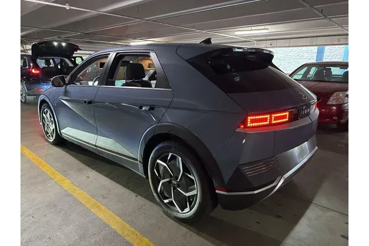 $25499 : Hyundai IONIQ 5 2024 SEL 4dr image 4