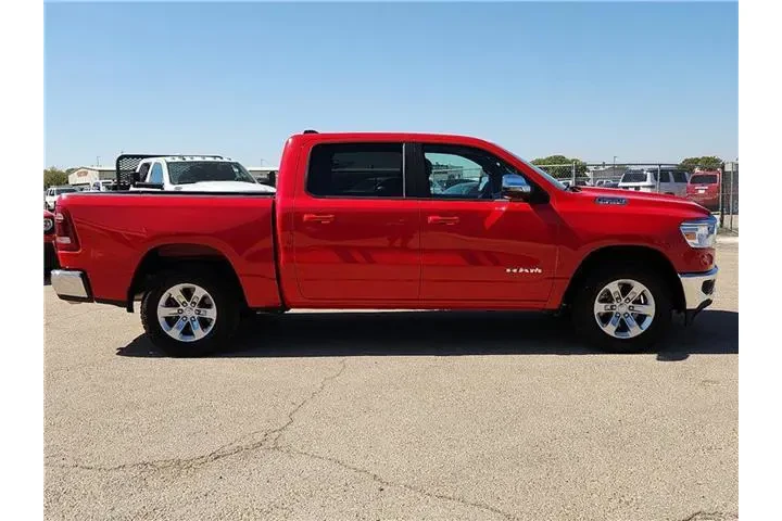 $39995 : Ram 1500 2024 4x2 Laramie 4d image 5