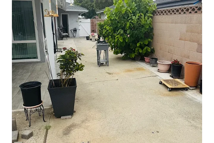 $1700 : Anaheim - 3 bed 2 Bath image 3