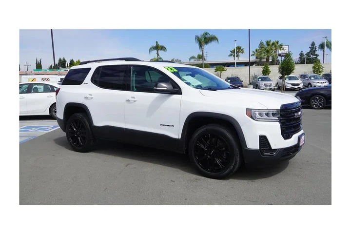 $27784 : 2023 Acadia SLE image 4