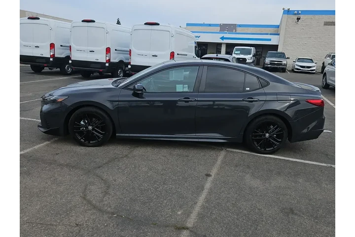 $26500 : Toyota Camry 2025 SE 4dr Sed image 5
