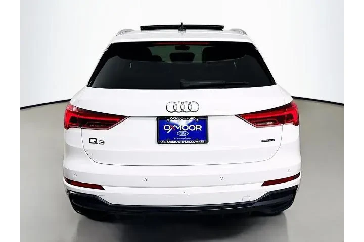 $18450 : Audi Q3 2020 AWD quattro S l image 6