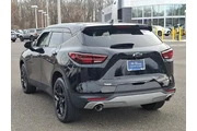 $27988 : Chevrolet Blazer 2023 AWD LT thumbnail