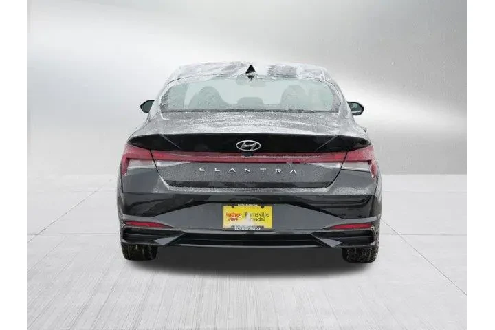 $16990 : Hyundai ELANTRA 2021 SEL 4dr image 6