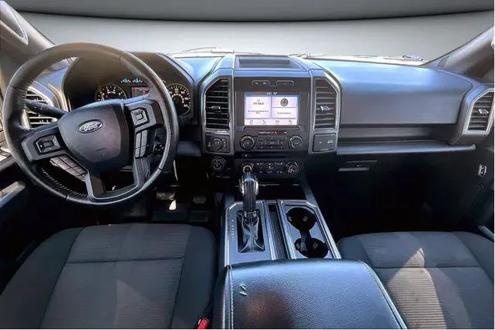 $22500 : Ford F-150 2017 4x4 XLT 4dr image 8