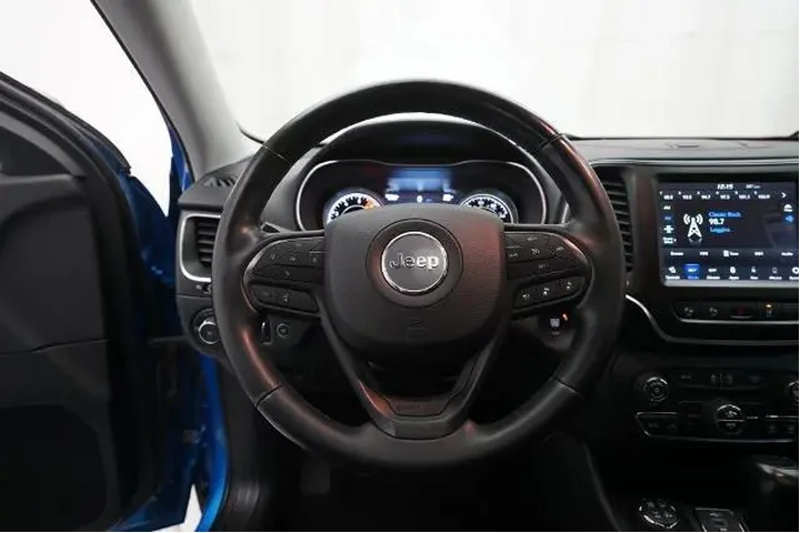 $21798 : Jeep Cherokee 2020 4x4 Trail image 4