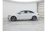 $16998 : Audi A3 2017 AWD 2.0T quattr thumbnail