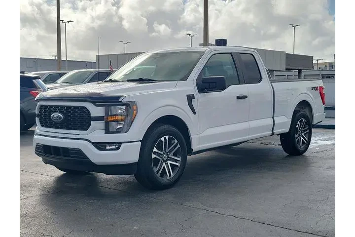 $23990 : Ford F-150 2023 4x2 XL 4dr S image 2